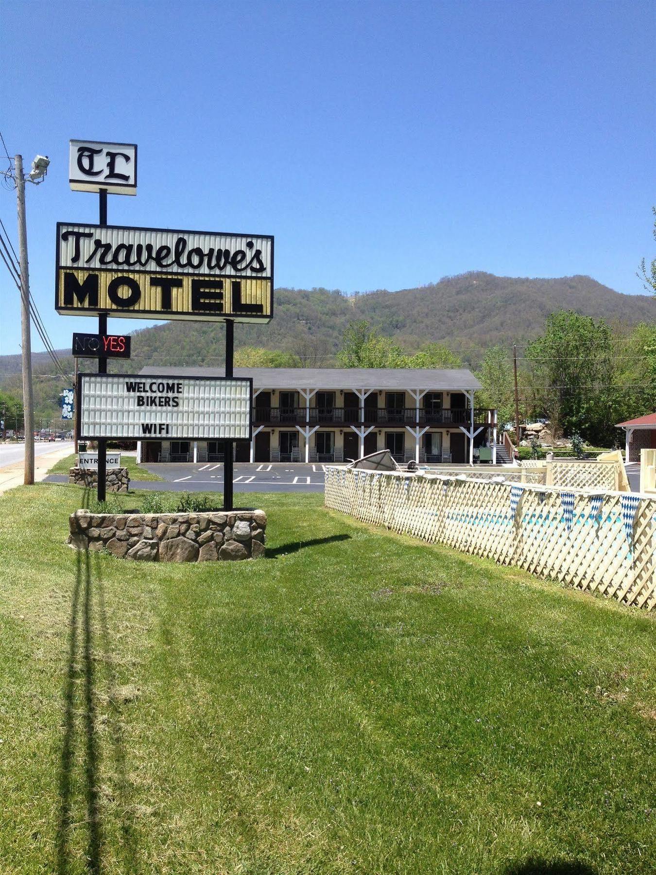 Travelowes Motel - マギー・バレー エクステリア 写真