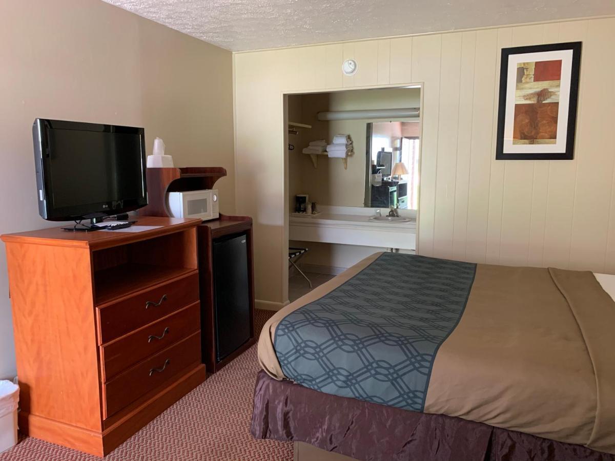 Travelowes Motel - マギー・バレー エクステリア 写真