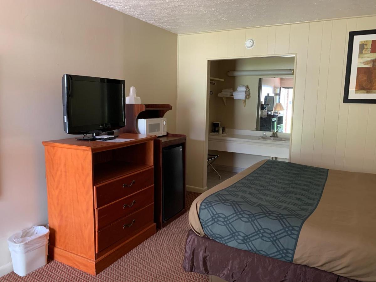 Travelowes Motel - マギー・バレー エクステリア 写真