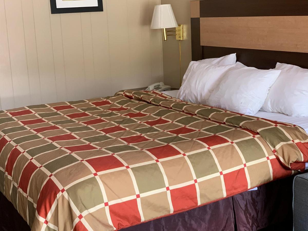 Travelowes Motel - マギー・バレー エクステリア 写真